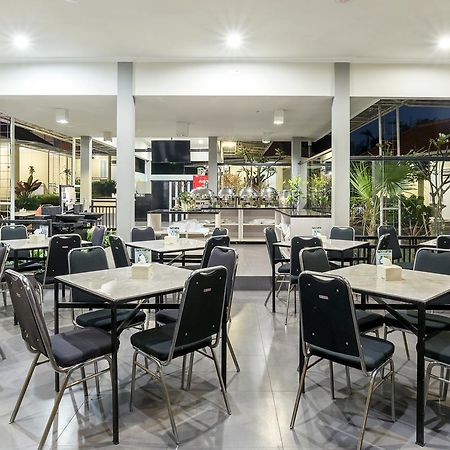 Riverstone Hotel & Cottage Batu  Luaran gambar