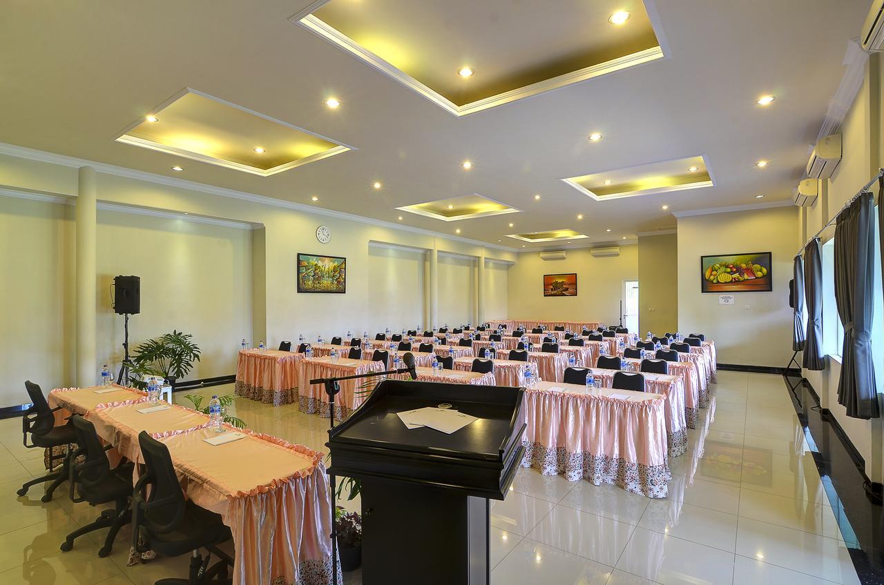 Riverstone Hotel & Cottage Batu  Luaran gambar